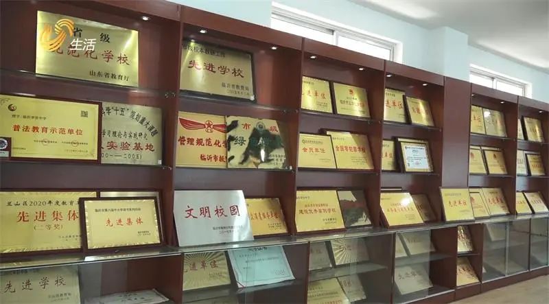 荣誉 微信图片_20220406211552.jpg 荣誉 微信图片_20220406211552.jpg