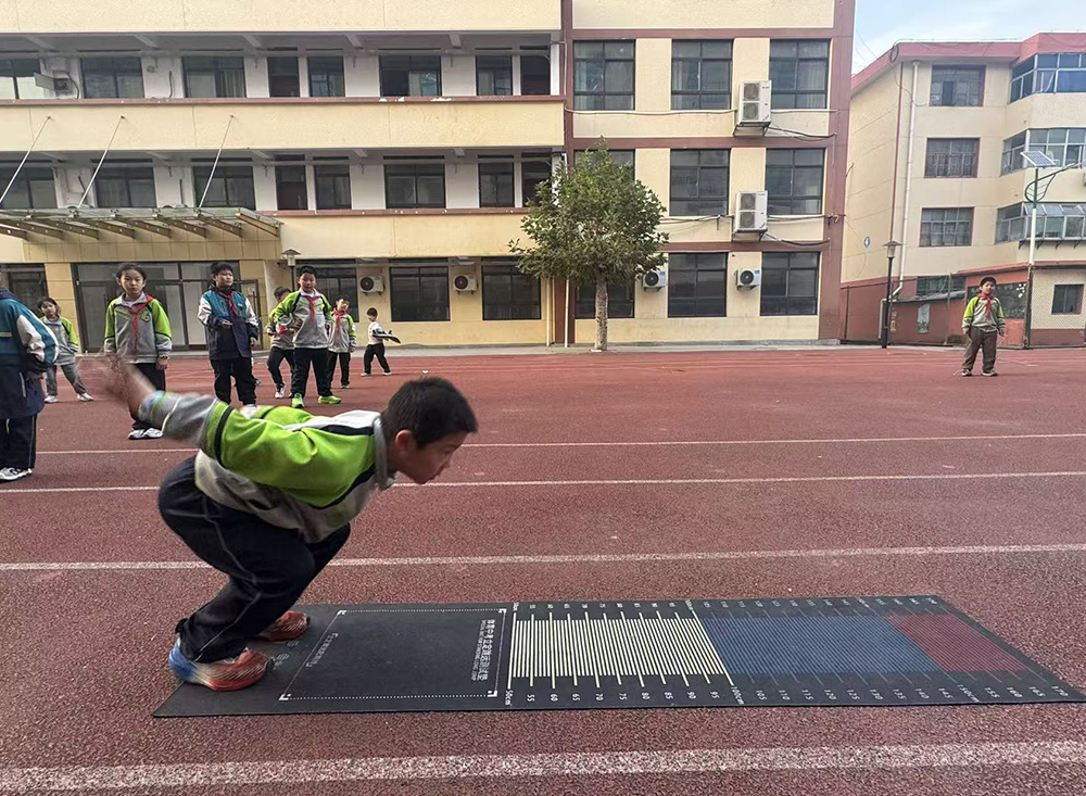 临沂北园路小学东岳校区田径社团风采展示活动圆满举行 第 2 张