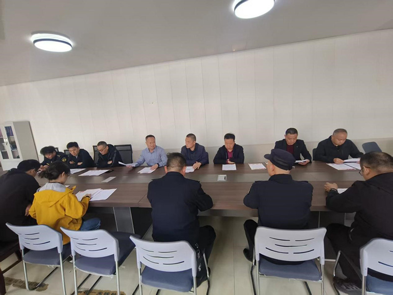 筑牢安全防线 强化隐患排查——后十社区开展烟感安装现场观摩活动 第 2 张 筑牢安全防线 强化隐患排查——后十社区开展烟感安装现场观摩活动 第 2 张