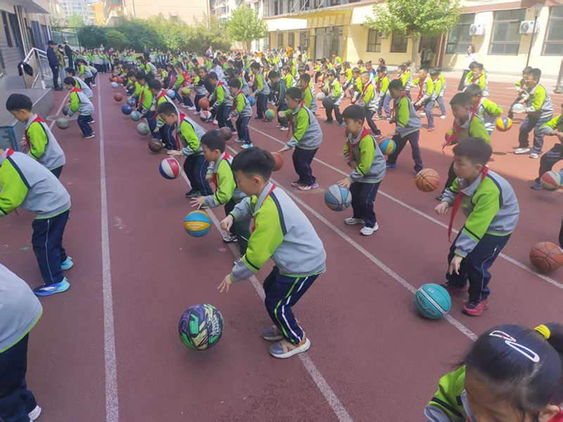 悦动篮球,跃动童年|临沂北园路小学东岳校区篮球健身操风采 第 3 张 悦动篮球,跃动童年|临沂北园路小学东岳校区篮球健身操风采 第 3 张
