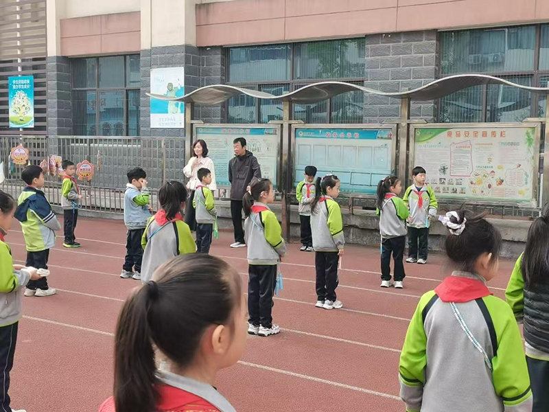 临沂北园路小学消防安全演练纪实 第 2 张