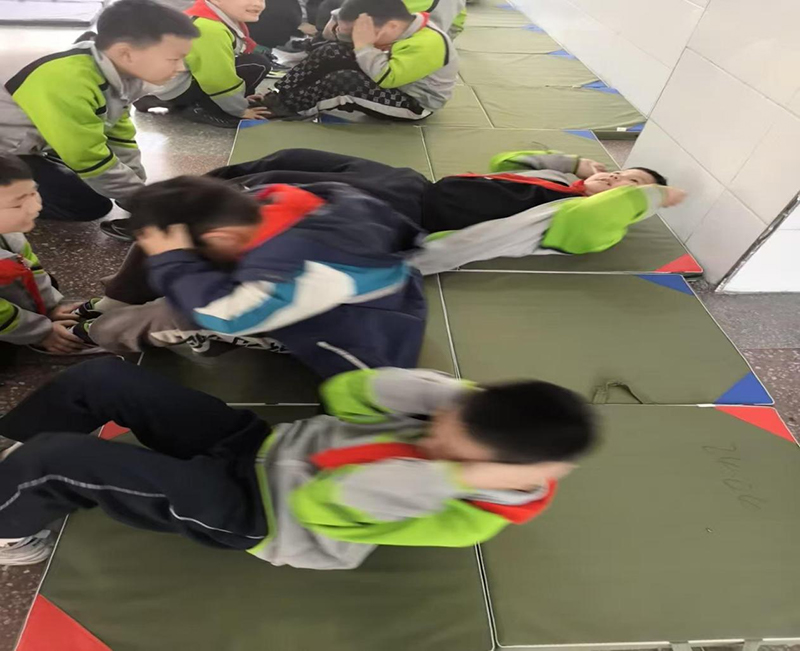 活力满校园，健康伴成长——北园路小学一二年级体质训练纪实 第 4 张